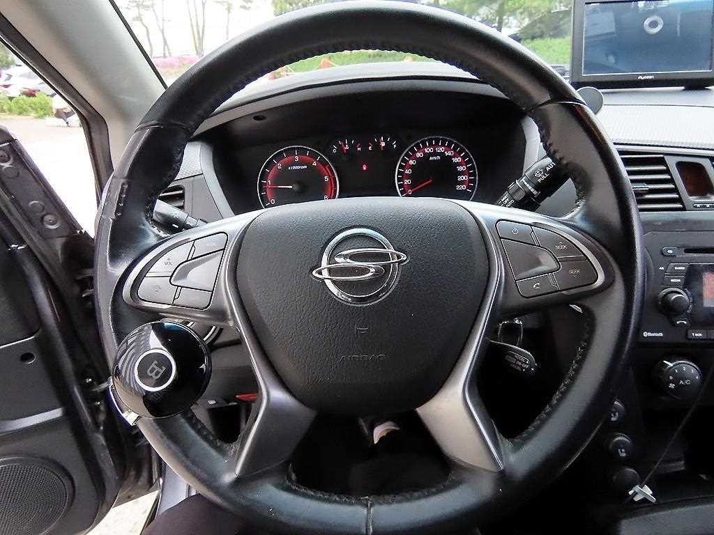 KG모빌리티(쌍용) 코란도 코란도스포츠 디젤 4WD CX7 패션 이미지 8