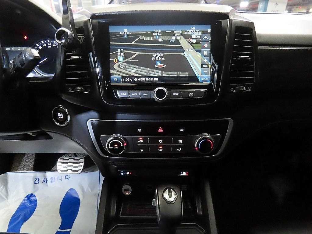 KG모빌리티(쌍용) 렉스턴 렉스턴 스포츠 칸 디젤 2.2 4WD 5링크 다이나믹 에디션 이미지 11