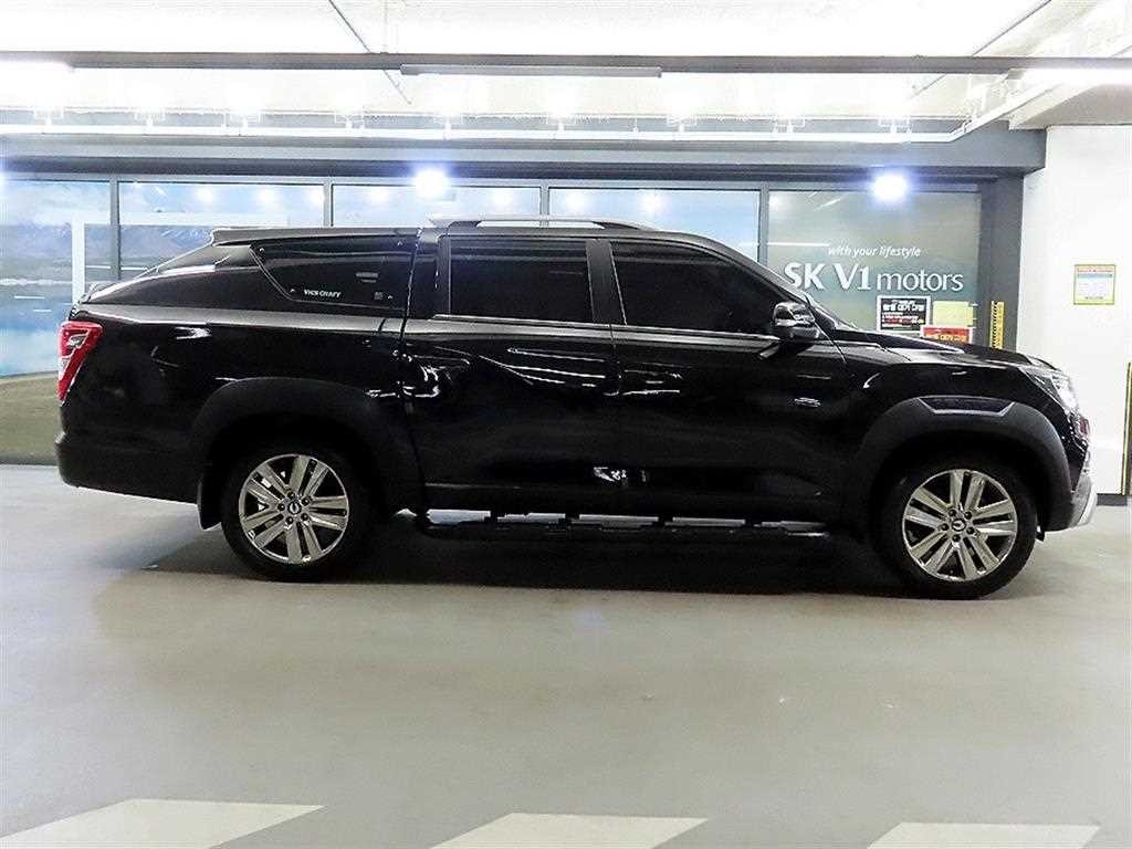 KG모빌리티(쌍용) 렉스턴 렉스턴 스포츠 칸 디젤 2.2 4WD 5링크 다이나믹 에디션 이미지 3