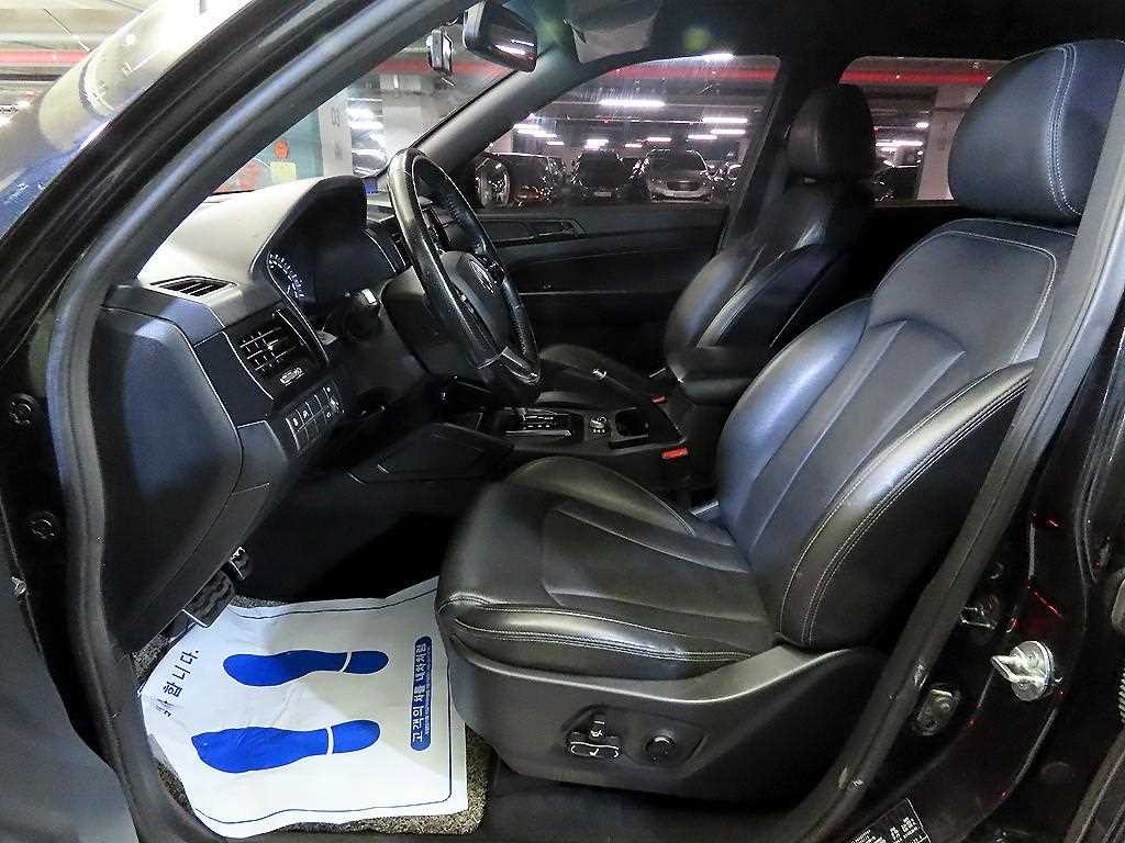 KG모빌리티(쌍용) 렉스턴 렉스턴 스포츠 칸 디젤 2.2 4WD 5링크 다이나믹 에디션 이미지 6