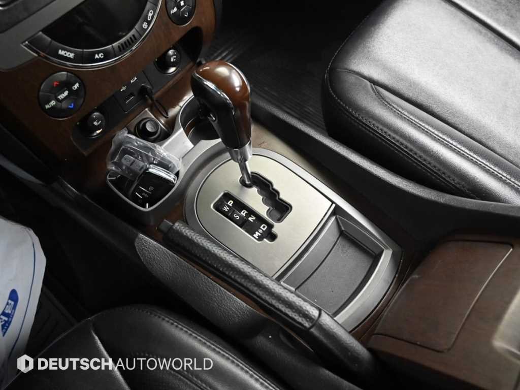 KG모빌리티(쌍용) 렉스턴 렉스턴W 2.0  4WD RX7 럭셔리 이미지 9