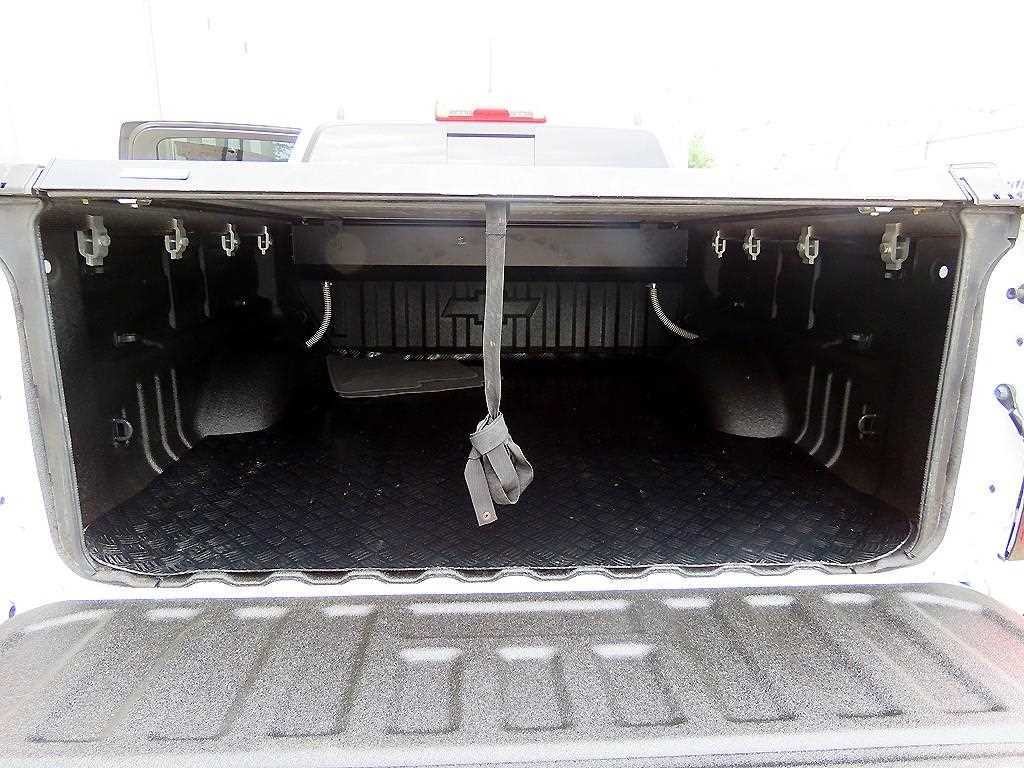 쉐보레 콜로라도 리얼 뉴 콜로라도 3.6 익스트림-X 4WD 이미지 18