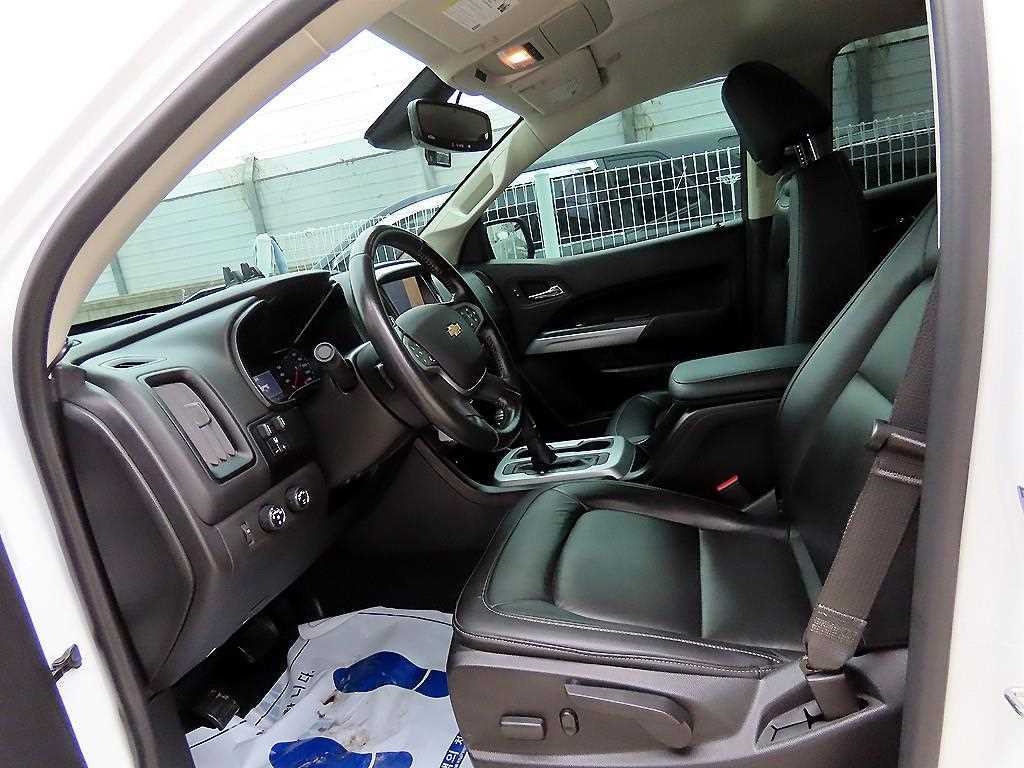 쉐보레 콜로라도 리얼 뉴 콜로라도 3.6 익스트림-X 4WD 이미지 5