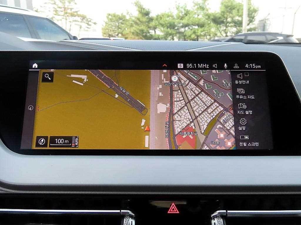 BMW 2시리즈 2시리즈 그란쿠페 (F44) 220d 럭셔리 이미지 12