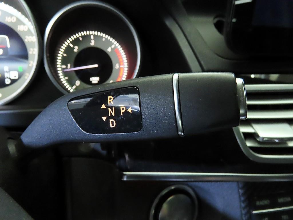 벤츠 E 클래스 E-클래스 W212 E220 블루텍 아방가르드 이미지 12