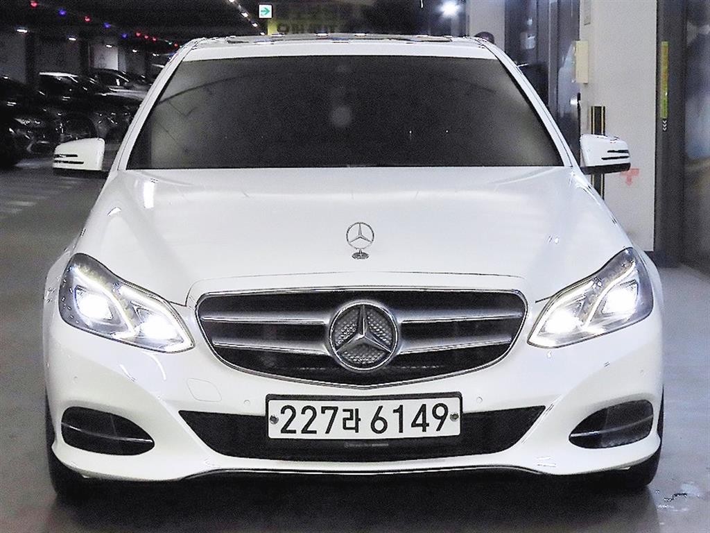 벤츠 E 클래스 E-클래스 W212 E220 블루텍 아방가르드 이미지 2