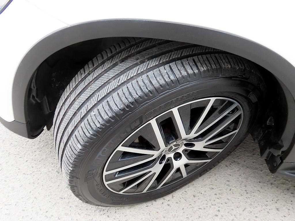 벤츠 GLC 클래스 GLC클래스 X253 GLC 300 4MATIC 이미지 20