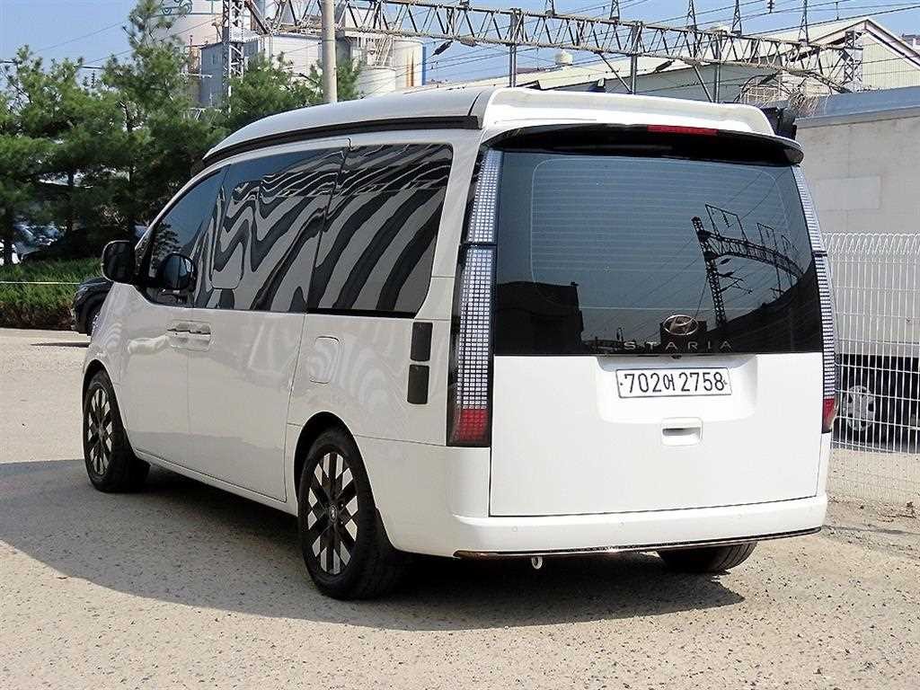 현대 스타리아 캠핑카 2WD 프레스티지 캠퍼 4인승 이미지 3