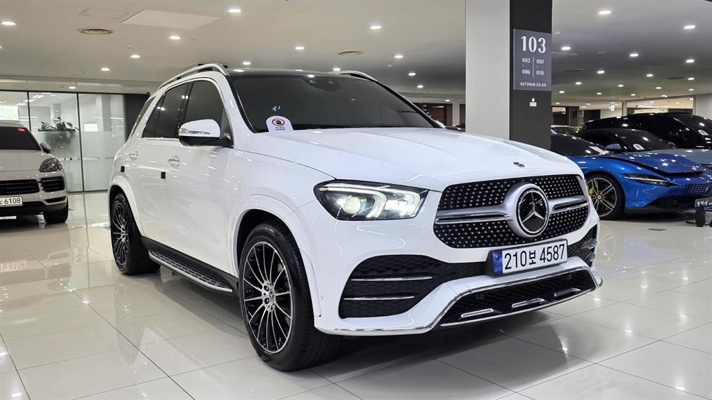 벤츠 GLE 클래스 GLE 클래스 W167 GLE 450 4MATIC 이미지 1