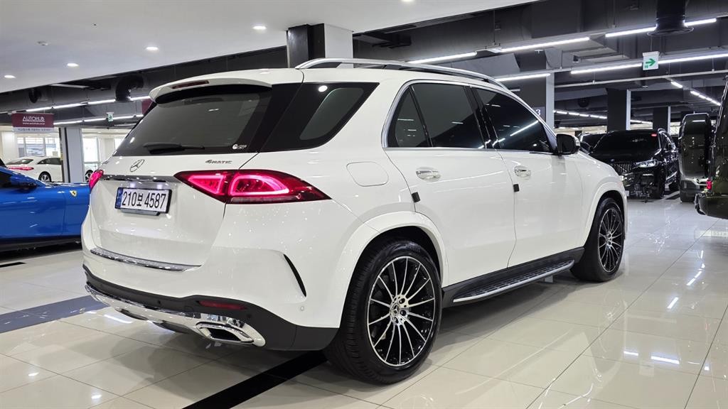 벤츠 GLE 클래스 GLE 클래스 W167 GLE 450 4MATIC 이미지 15