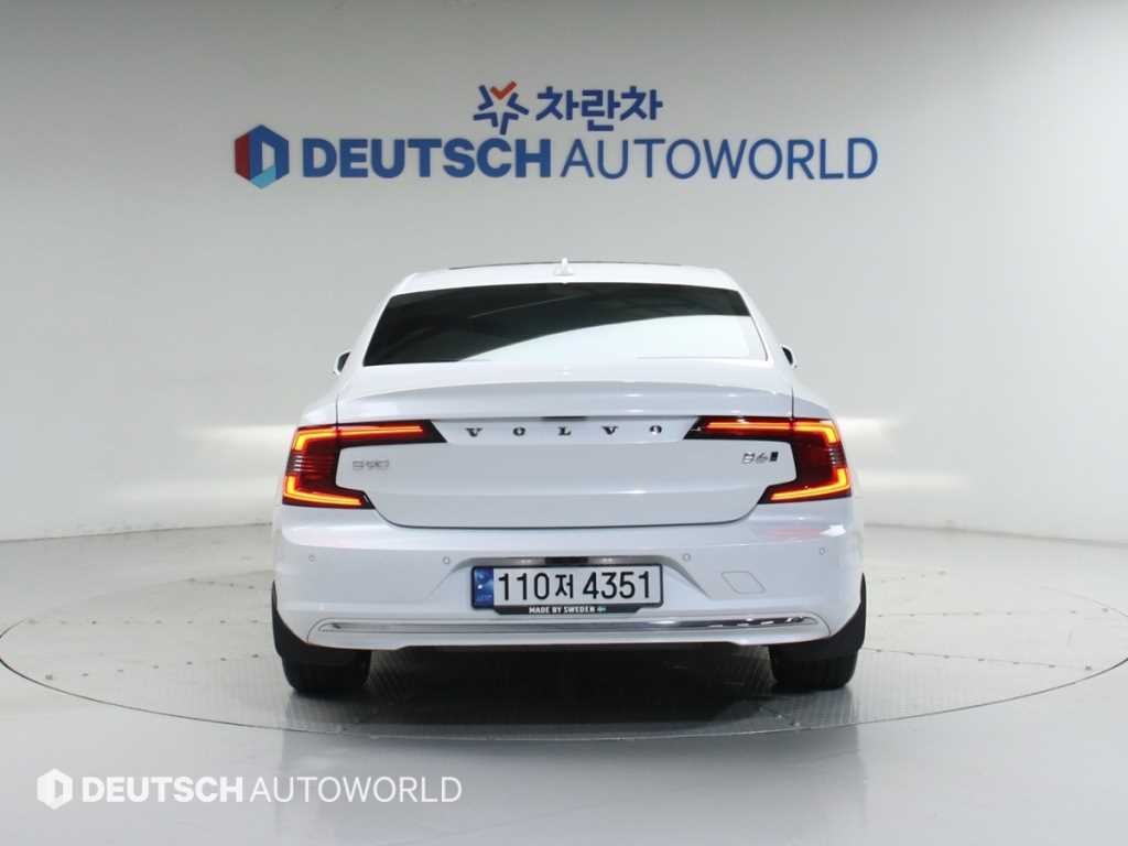 볼보 S90 B6 AWD 얼티메이트 브라이트 이미지 4