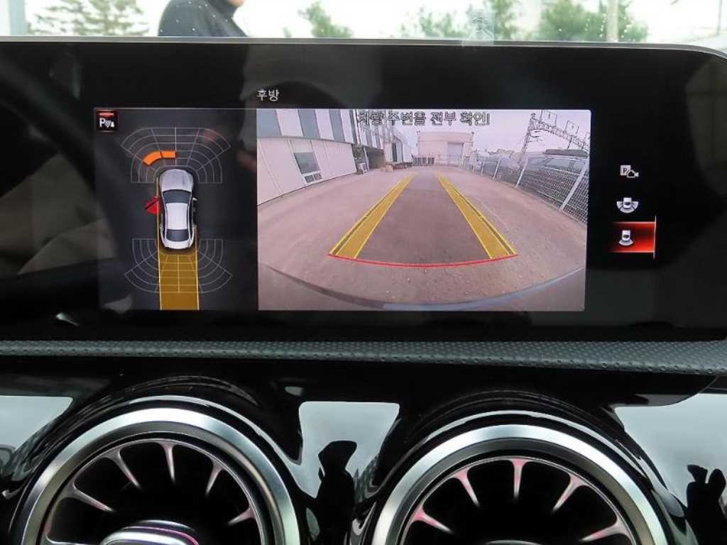 벤츠 CLA 클래스 CLA클래스 C118 CLA 250 4MATIC 이미지 15