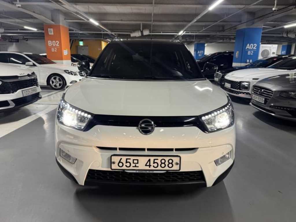 KG모빌리티(쌍용) 티볼리 가솔린 2WD 1.6 LX 이미지 3