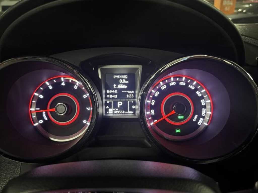 KG모빌리티(쌍용) 티볼리 가솔린 2WD 1.6 LX 이미지 6