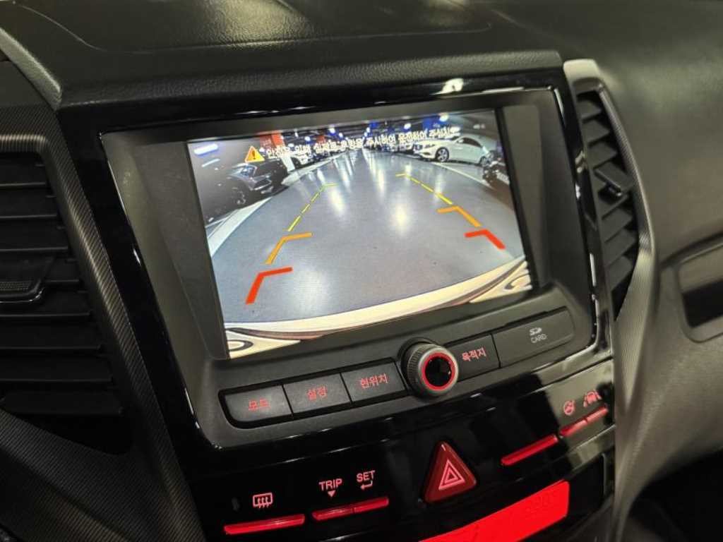 KG모빌리티(쌍용) 티볼리 가솔린 2WD 1.6 LX 이미지 8
