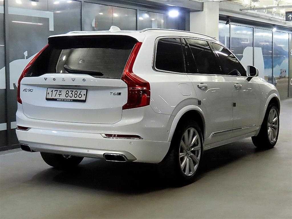 볼보 XC90 XC90 2세대 2.0 T6 AWD 인스크립션 이미지 4