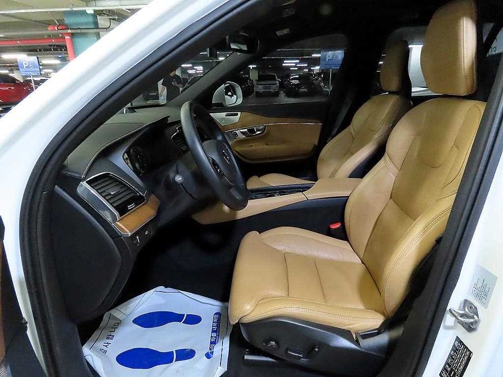 볼보 XC90 XC90 2세대 2.0 T6 AWD 인스크립션 이미지 6