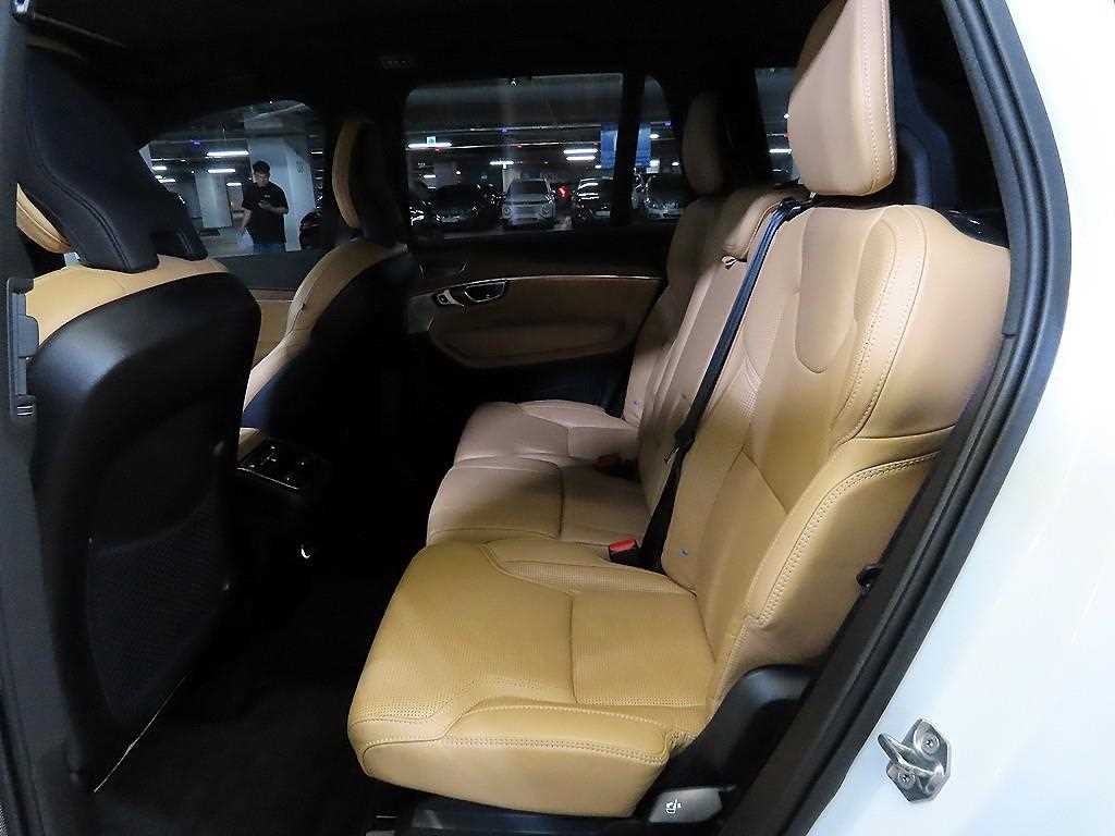 볼보 XC90 XC90 2세대 2.0 T6 AWD 인스크립션 이미지 7