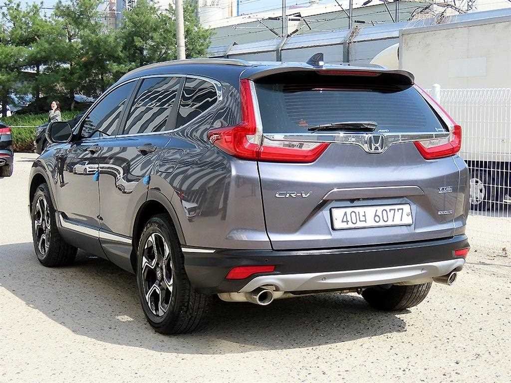 혼다 CR-V CR-V 5세대 1.5 투어링 4WD 이미지 3