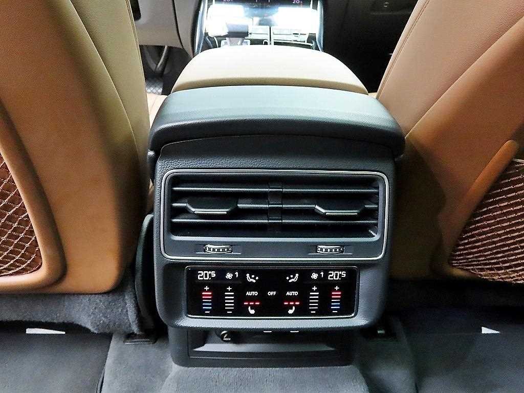 아우디 Q7 Q7 (4M) 45 TDI 콰트로 이미지 16