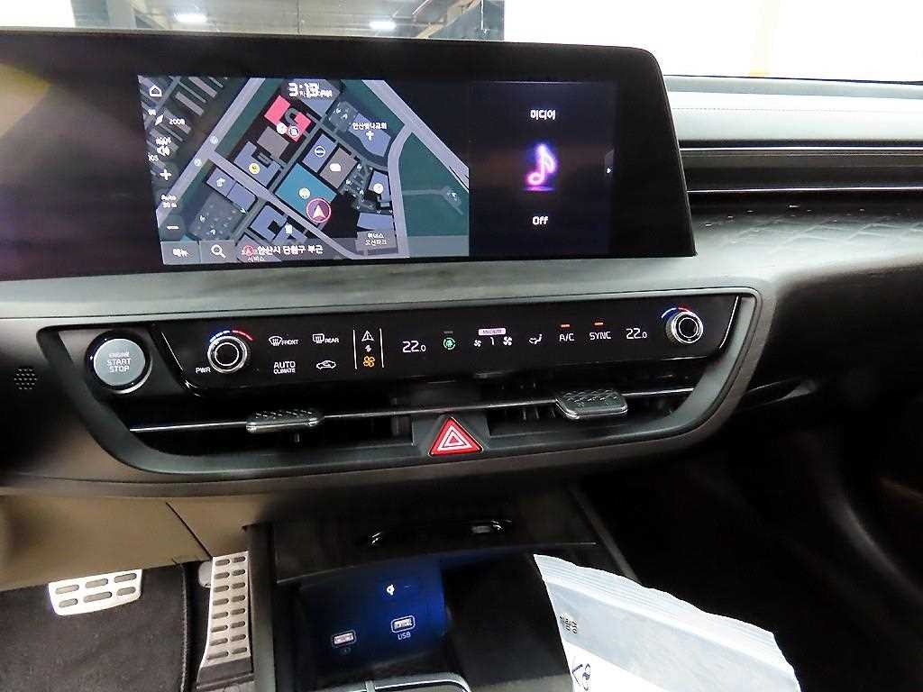 기아 K8 2.5 2WD 시그니처 이미지 15