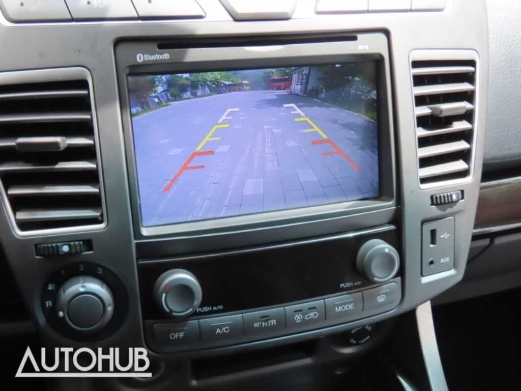 KG모빌리티(쌍용) 코란도 코란도투리스모 4WD 아웃도어 에디션 이미지 9