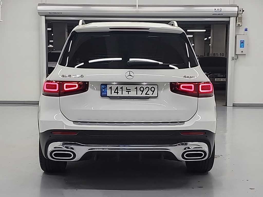 벤츠 GLB 클래스 GLB클래스 X247 GLB 250 4MATIC 이미지 3