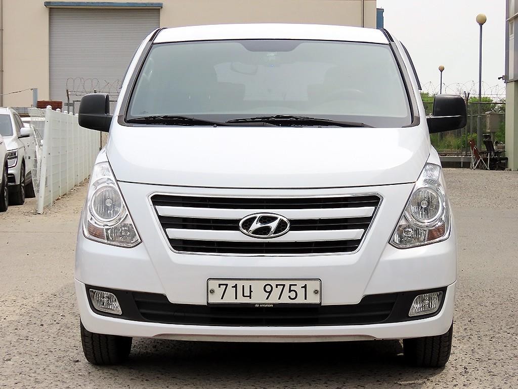 그랜드 스타렉스 12인승 왜건 2020년 88,000km 중고차