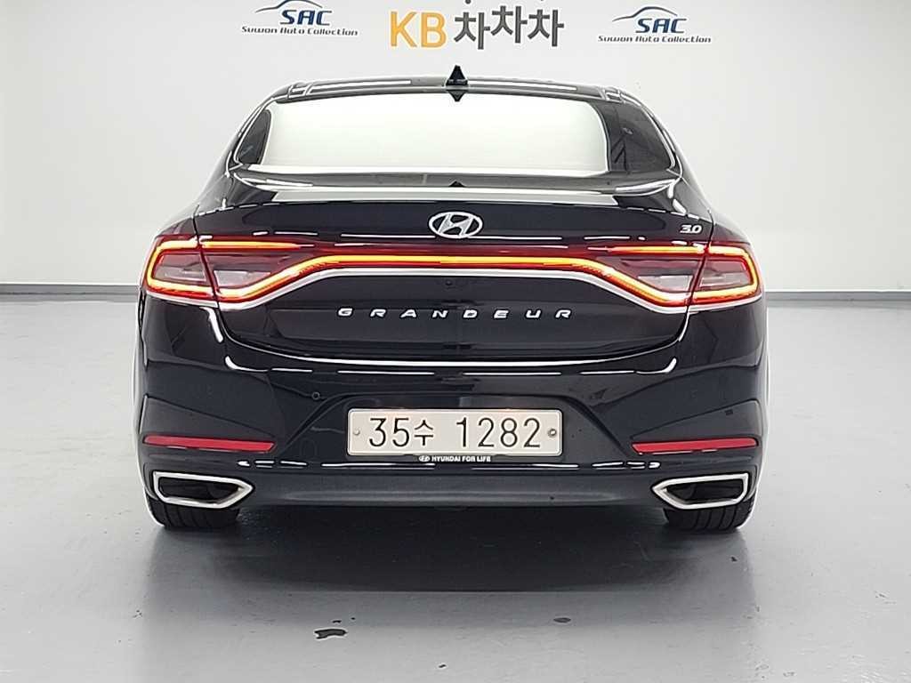 현대 그랜저 그랜저 IG 3.0 GDI 익스클루시브 스페셜 이미지 3