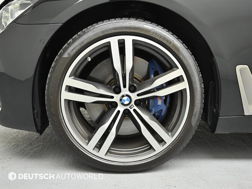 BMW 7시리즈 7시리즈 (G11) M760Li xDrive 이미지 5