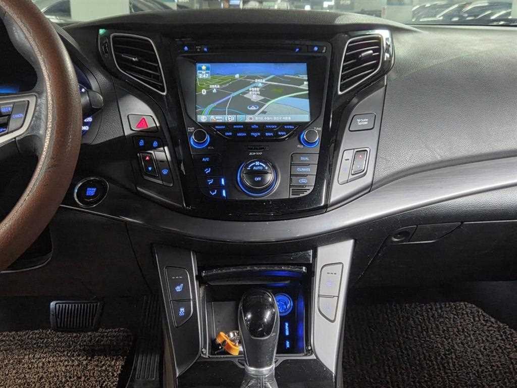 현대 i40 2.0 GDI MODERN 이미지 15