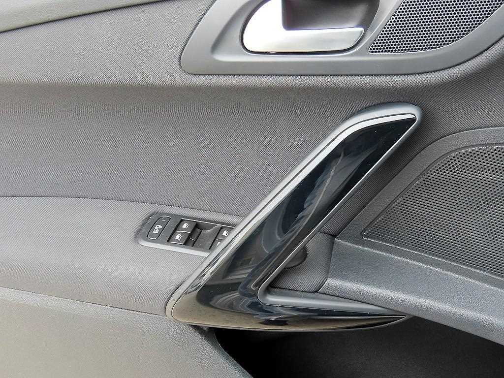 푸조 508 508SW 1.6 E-HDI 악티브 이미지 11