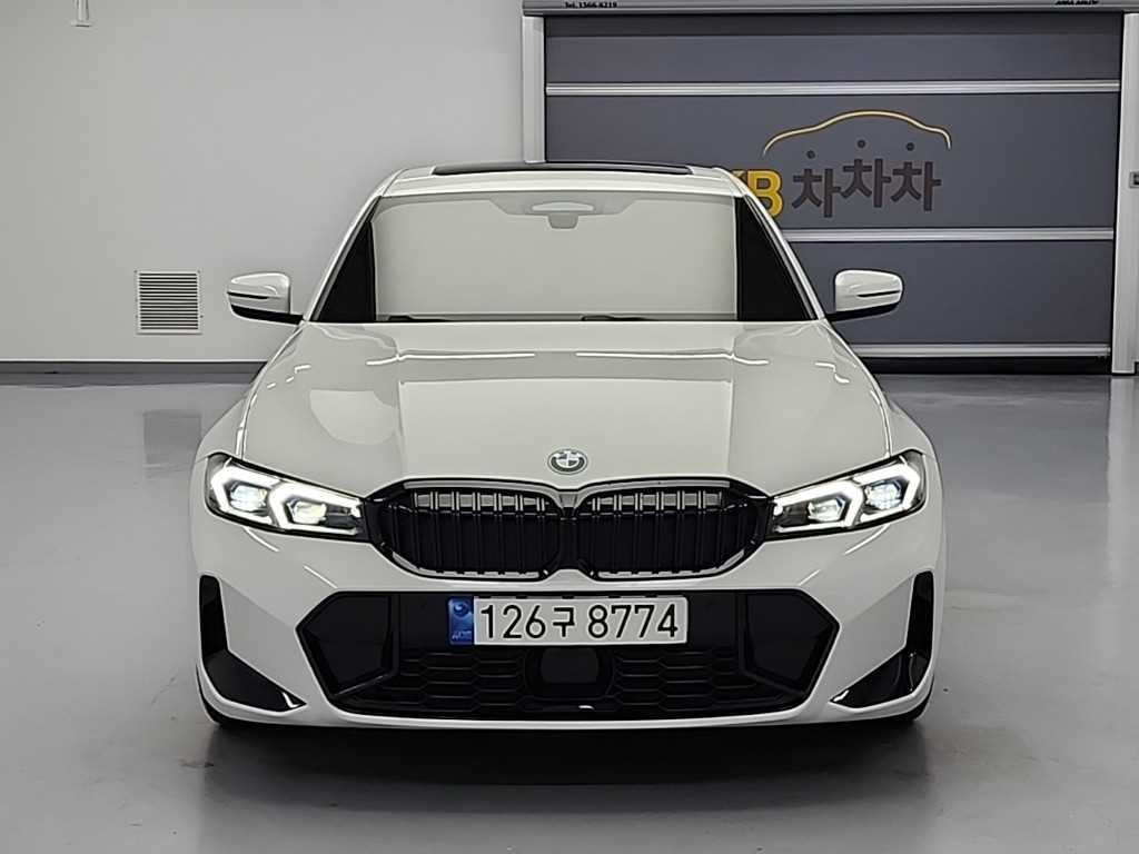 BMW 3시리즈 3시리즈 (G20) 320i M 스포츠 이미지 3