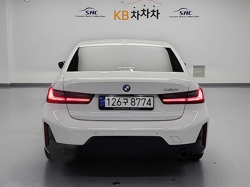 BMW 3시리즈 3시리즈 (G20) 320i M 스포츠 이미지 4