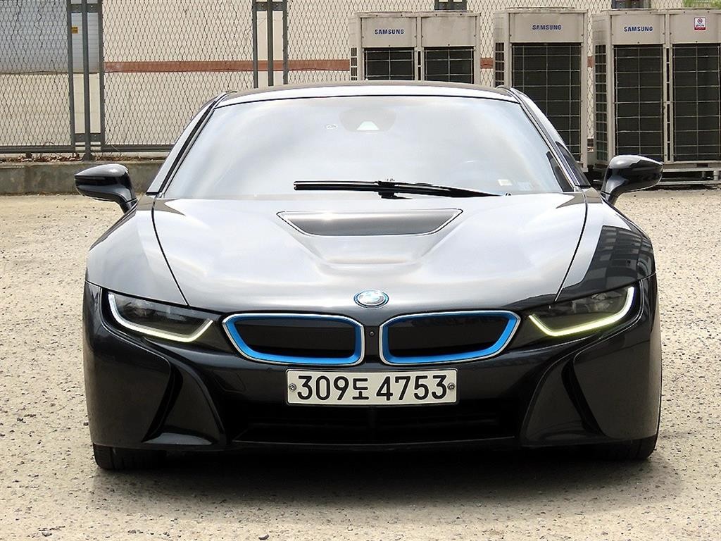 BMW i8 BMW i8 쿠페 이미지 1