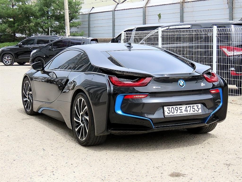 BMW i8 BMW i8 쿠페 이미지 3