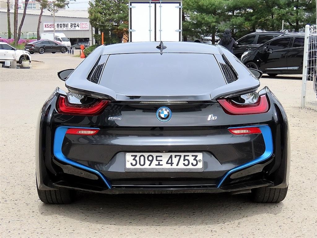 BMW i8 BMW i8 쿠페 이미지 4