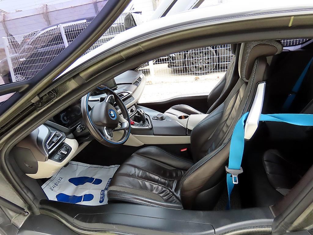BMW i8 BMW i8 쿠페 이미지 9