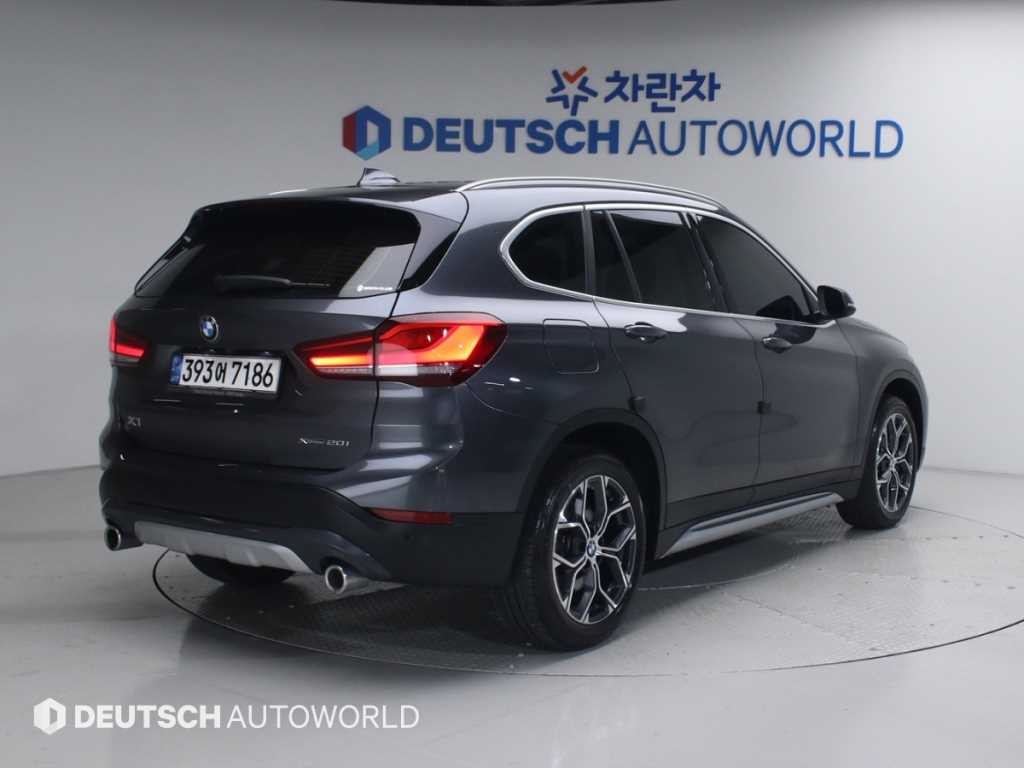 BMW X1 X1 (F48) xDrive 20i M 스포츠 이미지 2