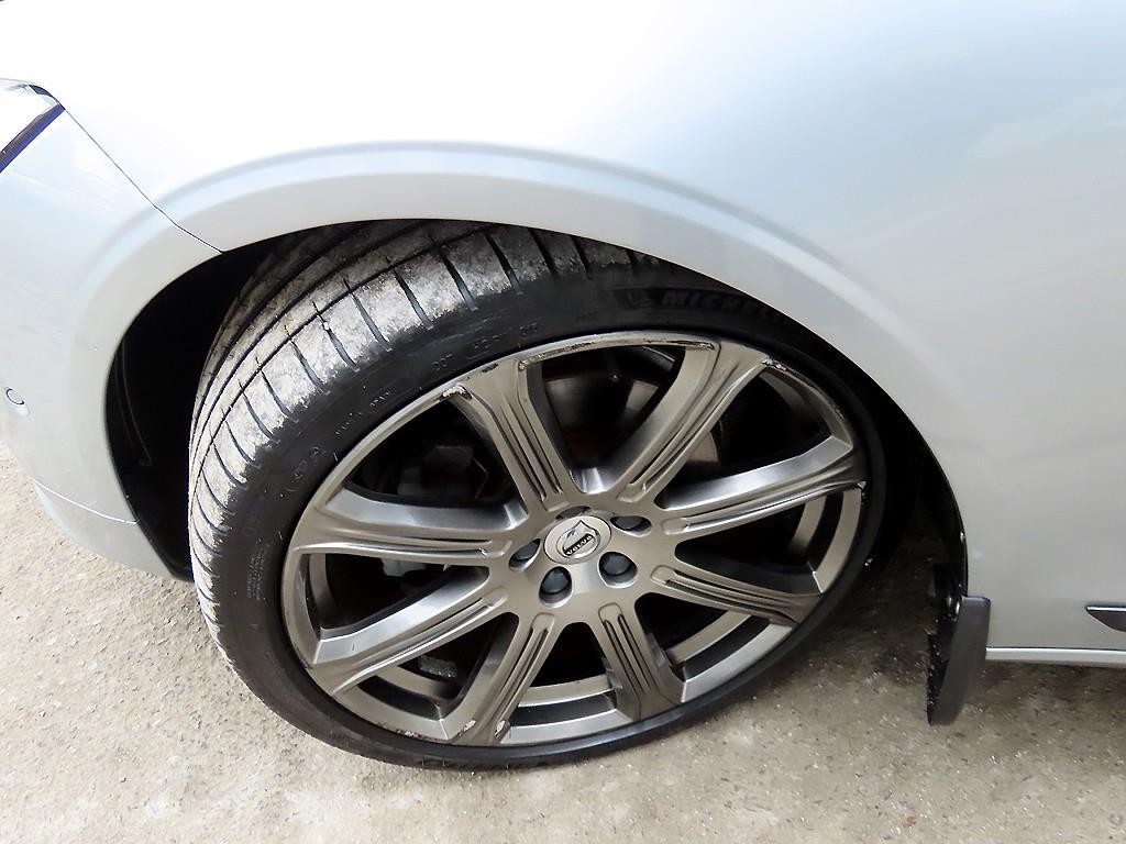 볼보 S90 D5 AWD 인스크립션 이미지 20