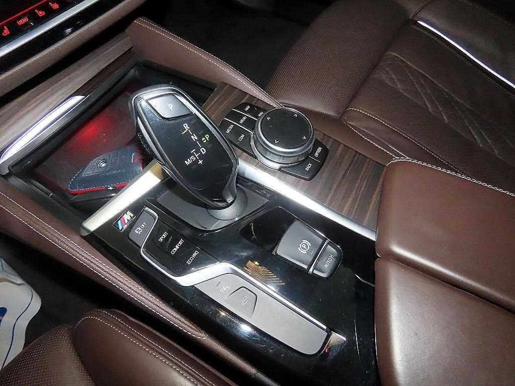 BMW 5시리즈 5시리즈 (G30) 530i M 스포츠 플러스 이미지 11