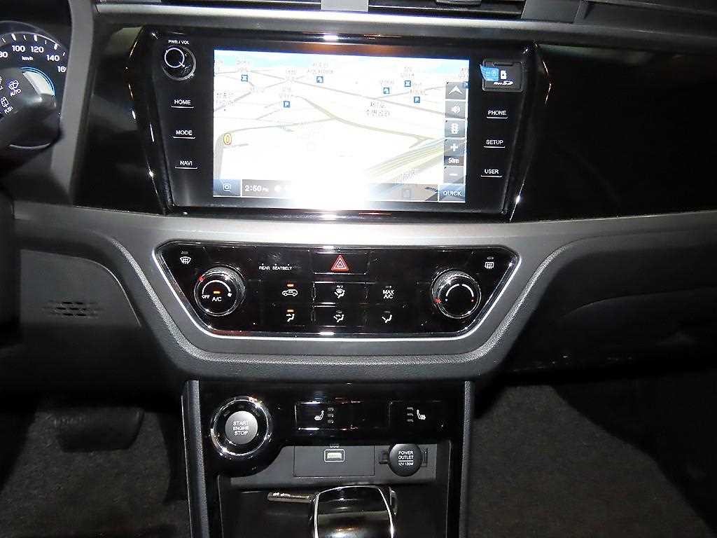 KG모빌리티(쌍용) 코란도 뷰티풀코란도 2WD 디젤 1.6 C5 이미지 12
