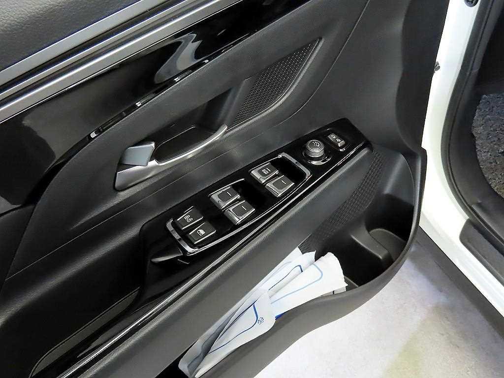 KG모빌리티(쌍용) 코란도 뷰티풀코란도 2WD 디젤 1.6 C5 이미지 17