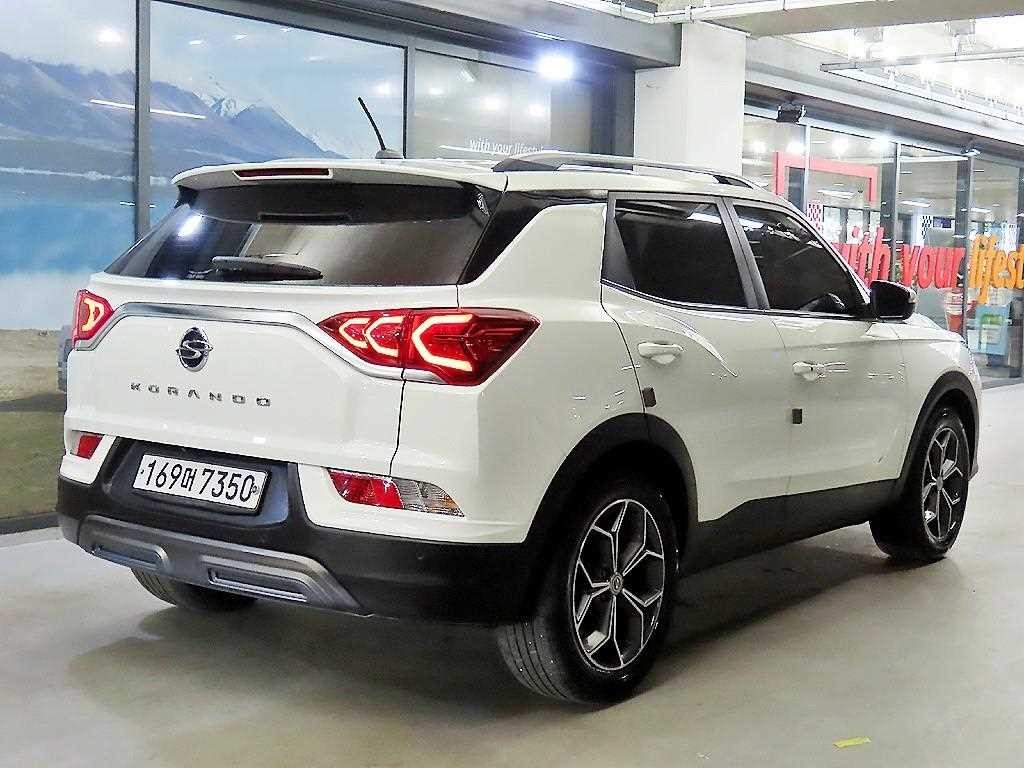 KG모빌리티(쌍용) 코란도 뷰티풀코란도 2WD 디젤 1.6 C5 이미지 4