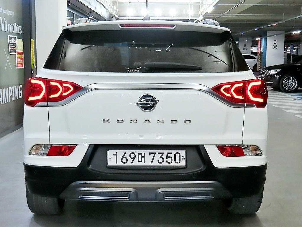 KG모빌리티(쌍용) 코란도 뷰티풀코란도 2WD 디젤 1.6 C5 이미지 5