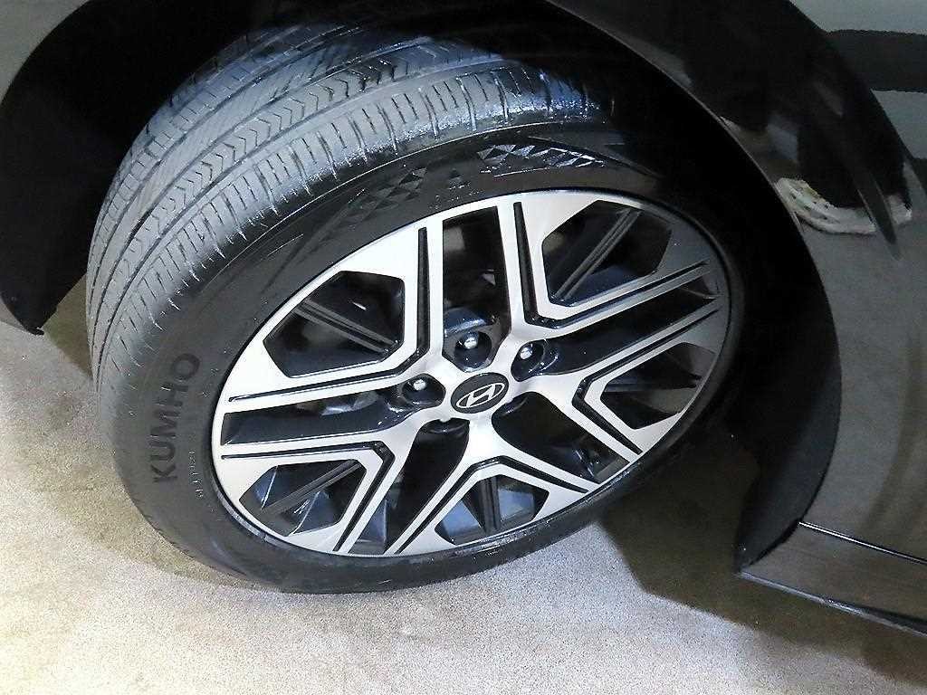 현대 그랜저 그랜저 (GN7) 가솔린 2.5 2WD 프리미엄 이미지 20