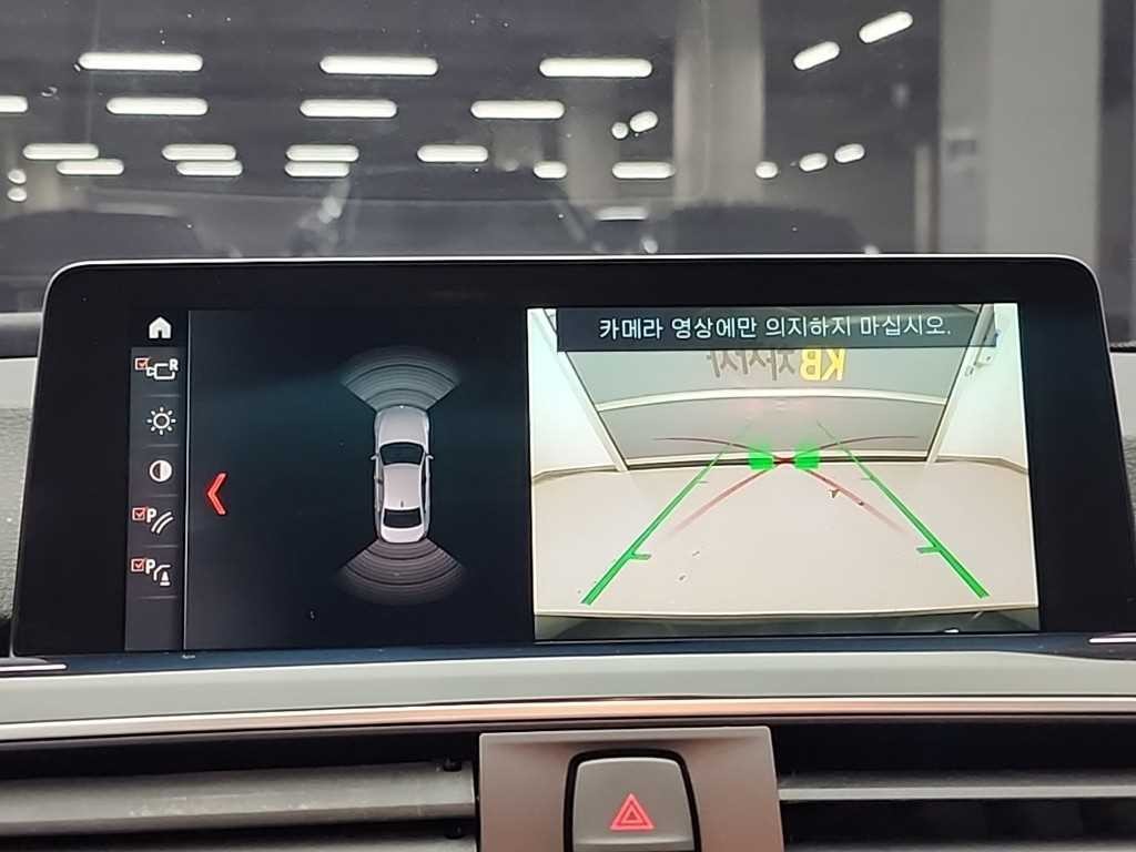 BMW 3시리즈 3시리즈 (F30) 320d 이미지 16