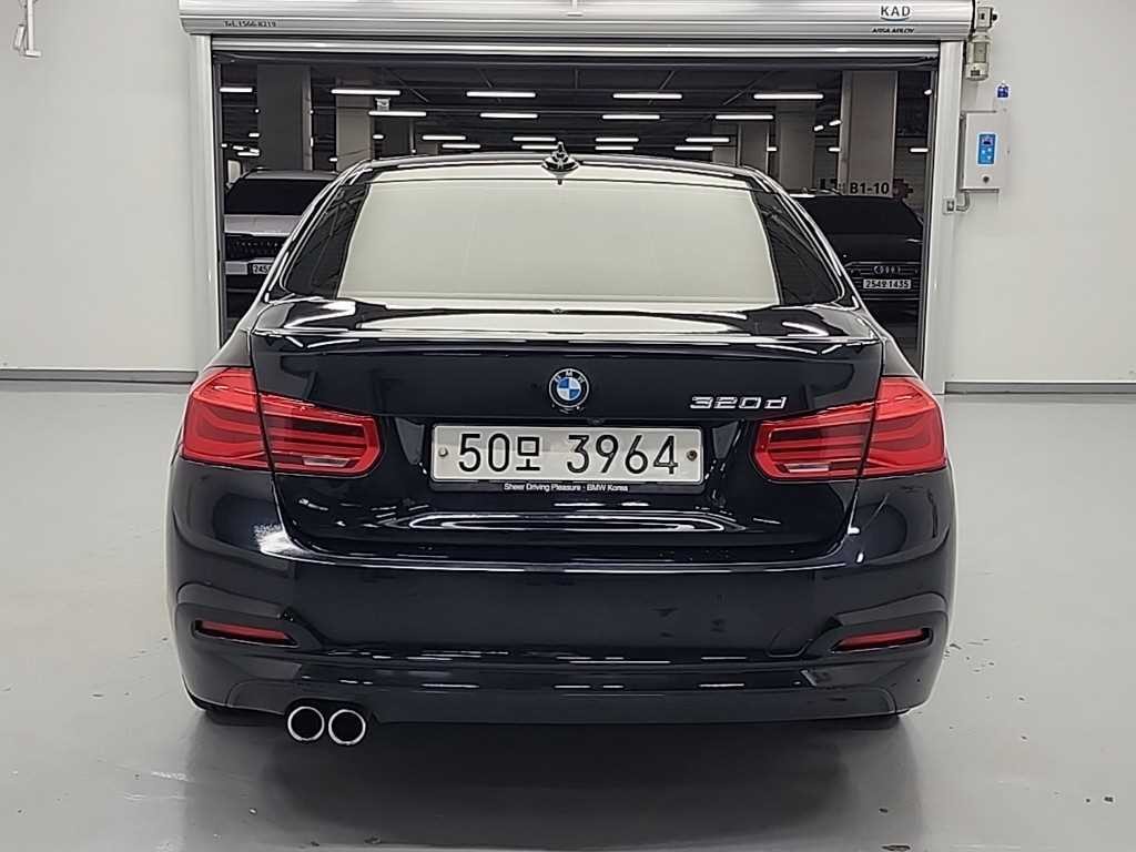 BMW 3시리즈 3시리즈 (F30) 320d 이미지 3