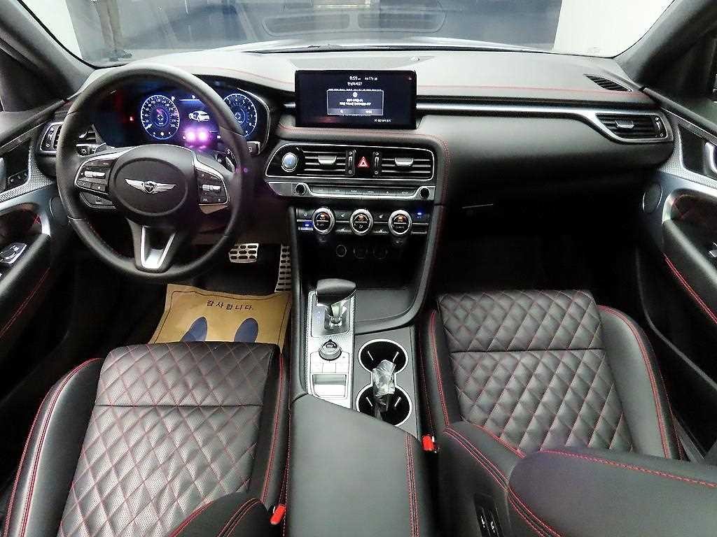 제네시스 G70 더 뉴 G70 가솔린 2.0T 2WD 이미지 8