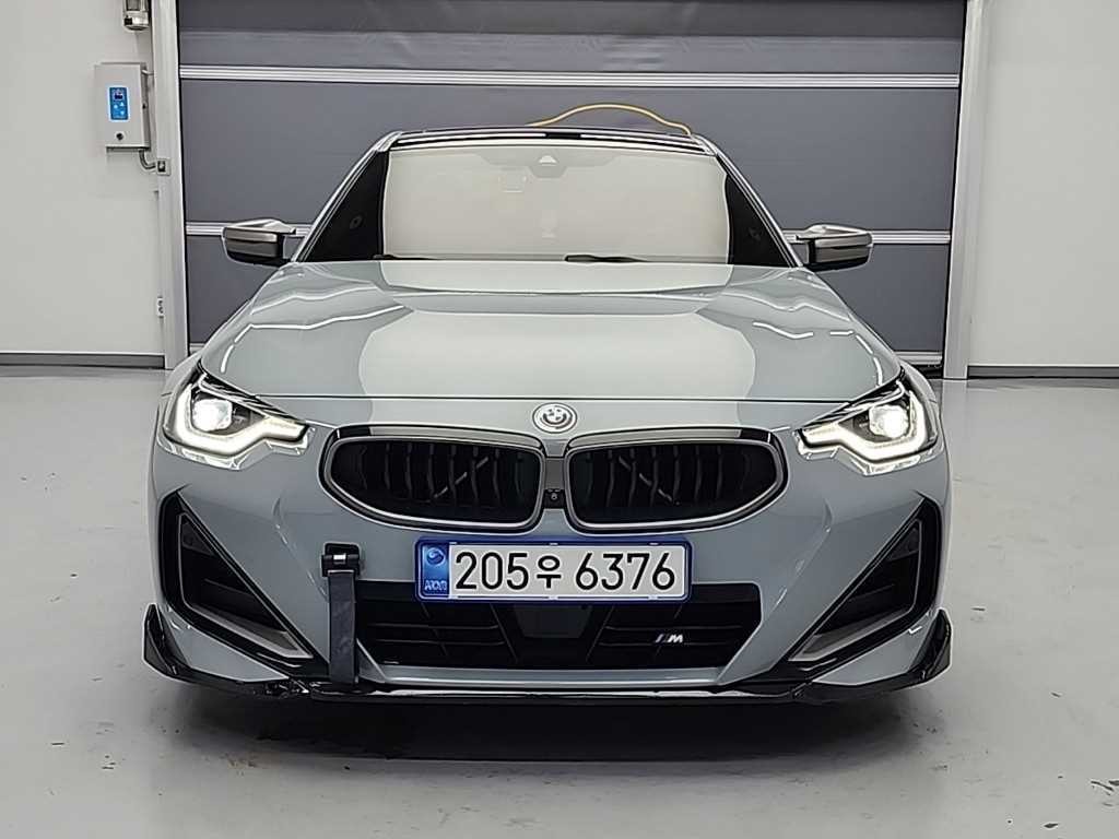 BMW 2시리즈 2시리즈 (G42) M240i xDrive 쿠페 이미지 3